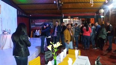 bar