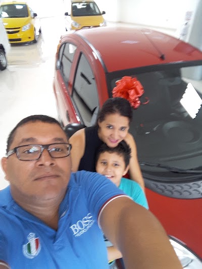 Photos of HYUNDAI FERSAUTOS