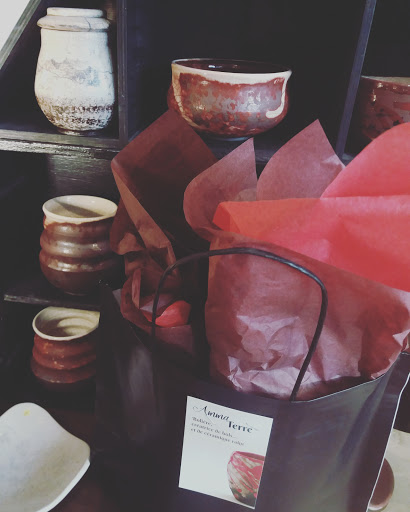 Photo de AMMA TERRE | Céramique Raku et Grès, Stage &amp; Cours poterie, Adulte Enfant à Lée (64320)