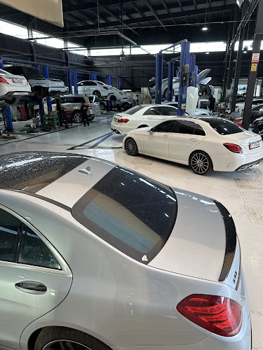 Musaffah - Musaffah Industrial - Abu Dhabi