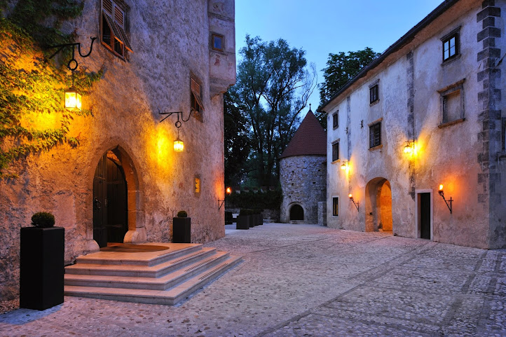 Hotel Grad Otočec by null