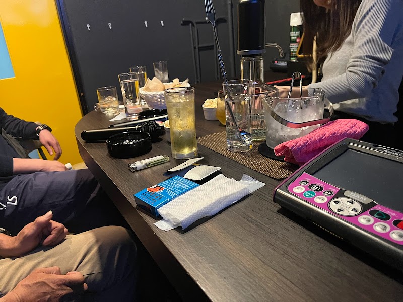 スナックうちくる？！