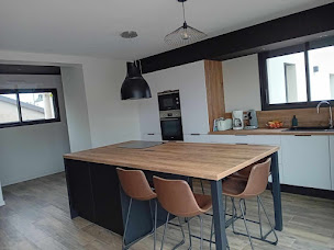 Photo n°45 de EB Peinture Décoration à Trémorel (Tapissier décorateur)