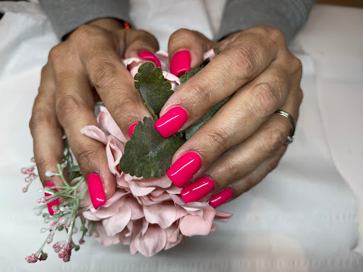 Ridhi's Nails, Hair & Beauty - Thumbnail