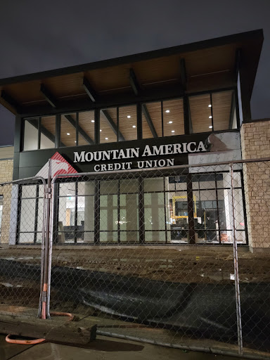 Mountain America Credit Union - South Salt Lake: State Street Branch - Thumbnail