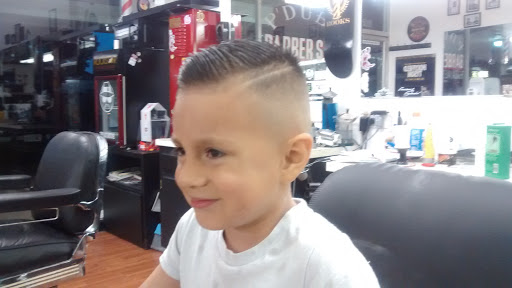 P'Dubs barbershop - Thumbnail