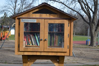 Maplecrest Little Free Library