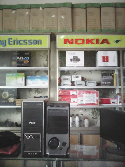 Electronics Store