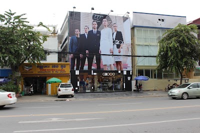 Photos of G2000
