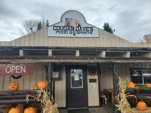 Cougar Dave's Food & Spirits Logo