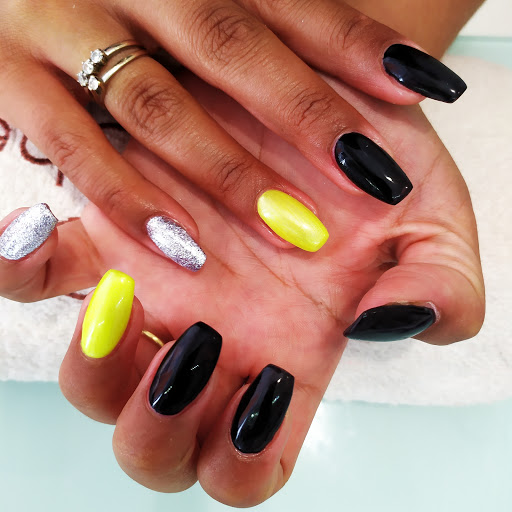 Bien - être estetica-nails - Thumbnail