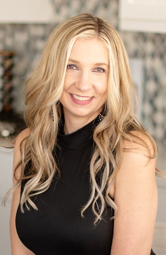 April Magrone Edina Realty