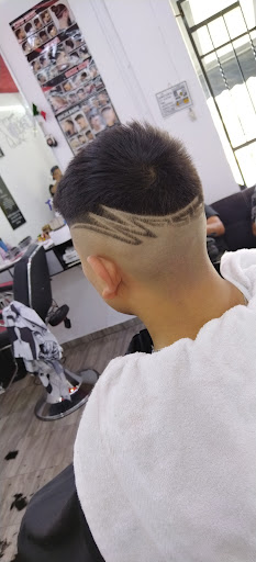 Barber Shop CREW FAMILY - Thumbnail