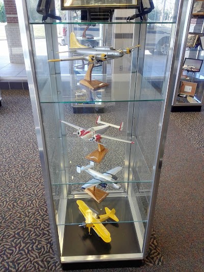 Photos of Dothan Regional Airport