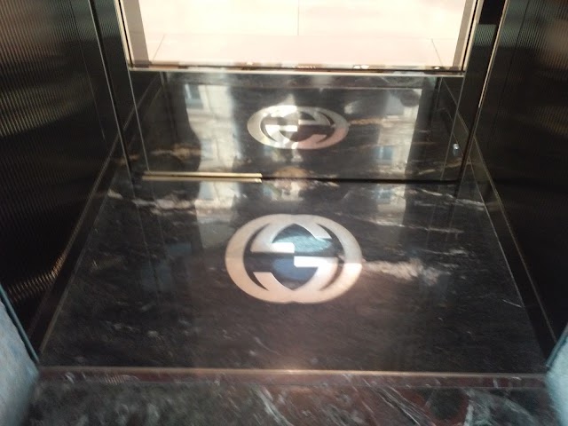 Gucci