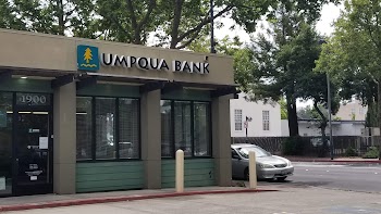 Umpqua Bank Payday Loans Picture