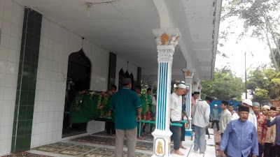 Photos of PEMAKAN UMUM JAMBUR PULAU