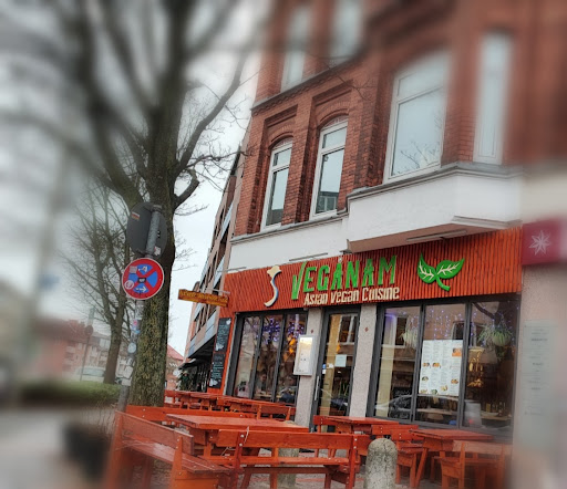 VEGANAM