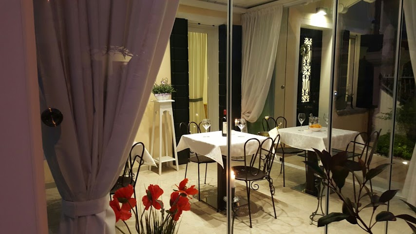 Chiara-Lodge by null