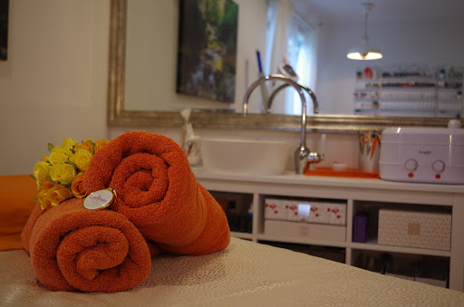 Labella Day Spa + Skin Clinic - Thumbnail