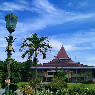 Photos of Universitas Sebelas Maret (UNS) Surakarta