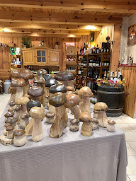 Photo n°2 de Le Petit Saint Cirguois à Saint-Cirgues-en-Montagne (Épicerie fine)