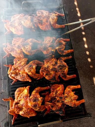 Pollos asados "La Avenida" - Thumbnail