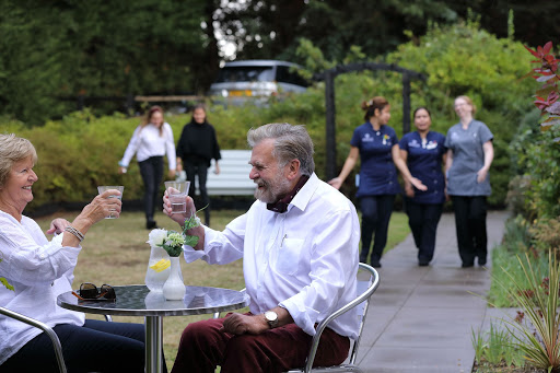 Compassionate Care in Norwich at Oakwood House Care Home