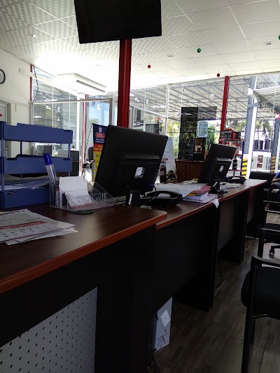 Photos of AMW Pitstop Attidiya