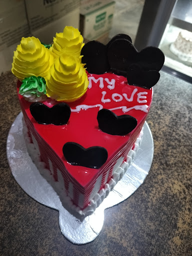 100 % Eggless and Fresh Cakes. post image