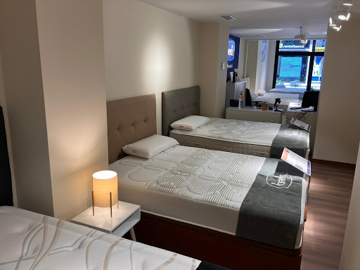 Bed's Santander Gallery - Spain
