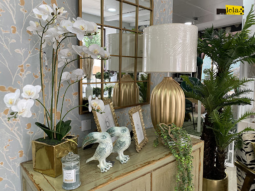 Lola Decoración, Mobiliario, Decoración y Diseño de Interiores - Thumbnail