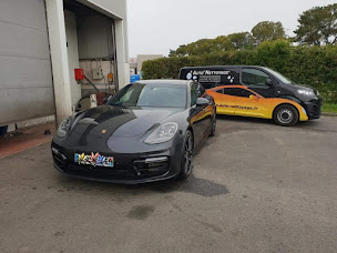 Photo n°14 de AUTO'NETTOYAGE 31 - Nettoyage de voiture intérieur & extérieur - Lustrage et protection des carrosseries à Muret (Prestataire de tuning automobile)