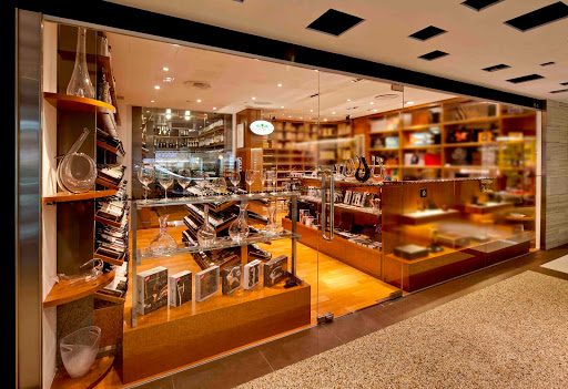 The Oaks Cellars - Mandarin Gallery - Thumbnail