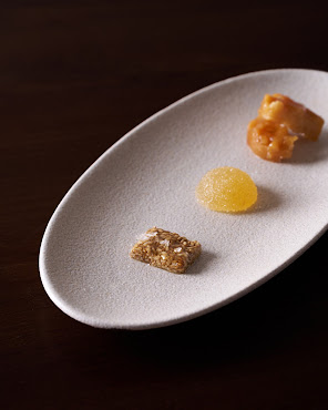 HWARO - NYC Times Square by null