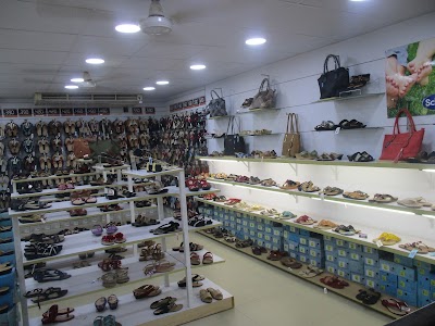 Photos of Bata Family Store, Khilgaon
