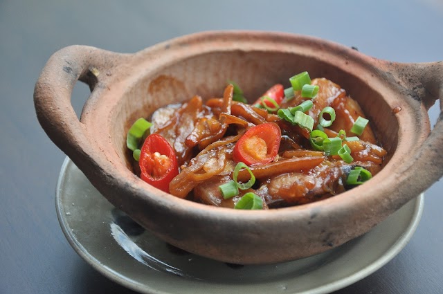 Quán Bụi - Vietnamese Bistro
