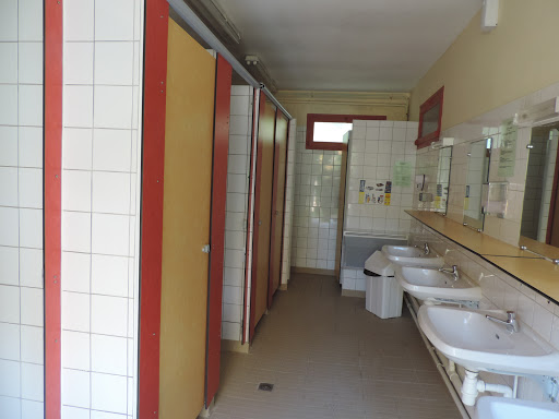 Photo de Camping De La Météorite SARL à Rochechouart (87600)
