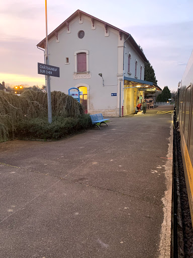 Châteauneuf-sur-Cher - Thumbnail