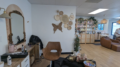 Sisters Salon - Thumbnail