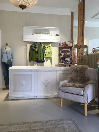 Marie Lavie - Mode und Wohnen Gallery - Germany