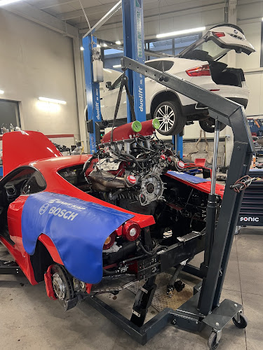 Comentarii opinii despre AutoService Duranov BOSCH CAR SERVICE / АвтоСервиз Дуранов Бош Кар Сървиз