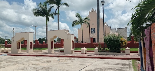 Iglesia San Martín Obispo (Tixpéual, Yucatán) - Thumbnail