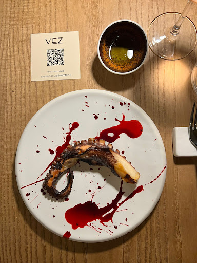 Vez - Visual