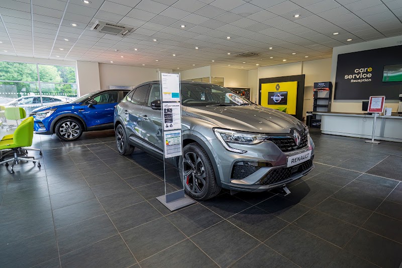 Hendy Renault Salisbury photo 3