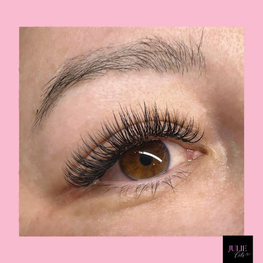 Julie Cil Beauty Gallery - France