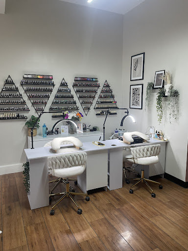 Skin and Tonic Chesterfield