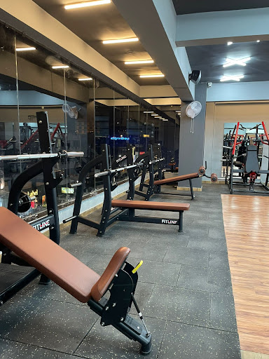 Sweatup - The Luxury Gym