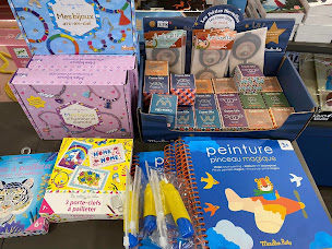 Photo n°2 de Librairie du Marché Villers-sur-Mer à Villers-sur-Mer (Papeterie)