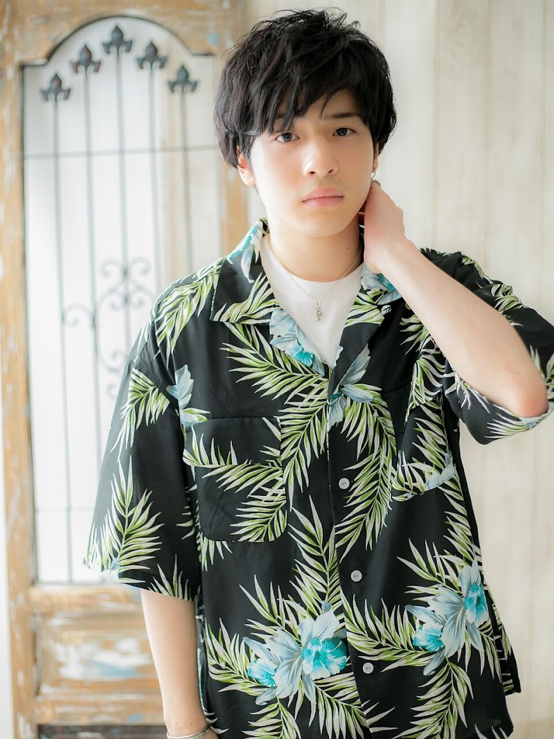 カットサロンGINZA 小手指店